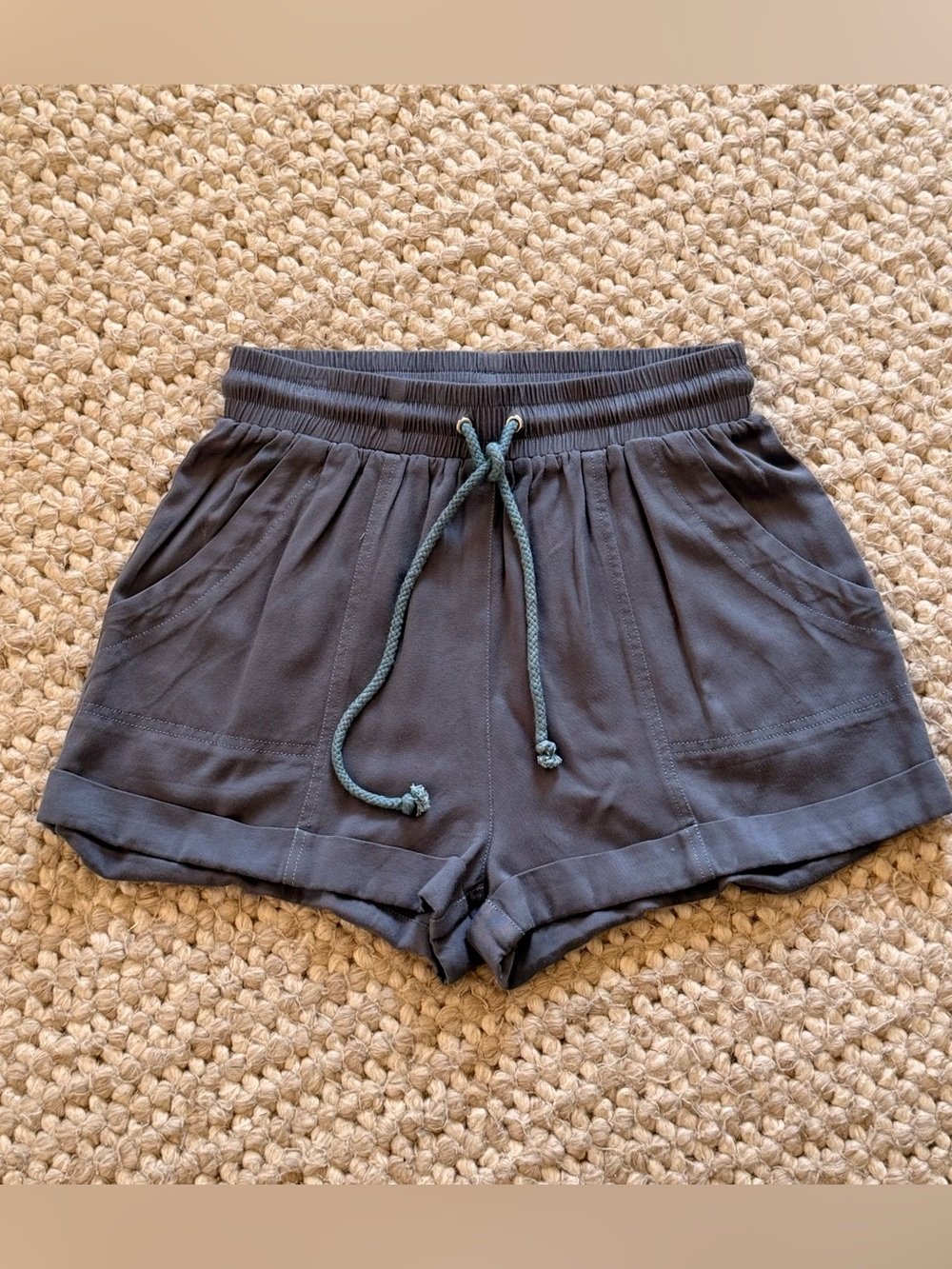 Hem & Thread Gray/Blue Drawstring Lounge Shorts Women’s Small Cotton Blend